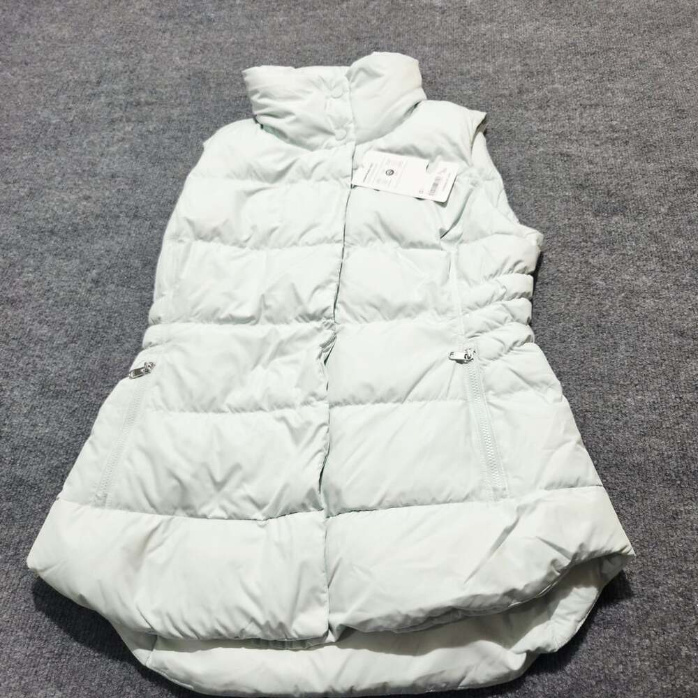 Athleta Downtown Vest Size XS Mint Green Puffer Gilet